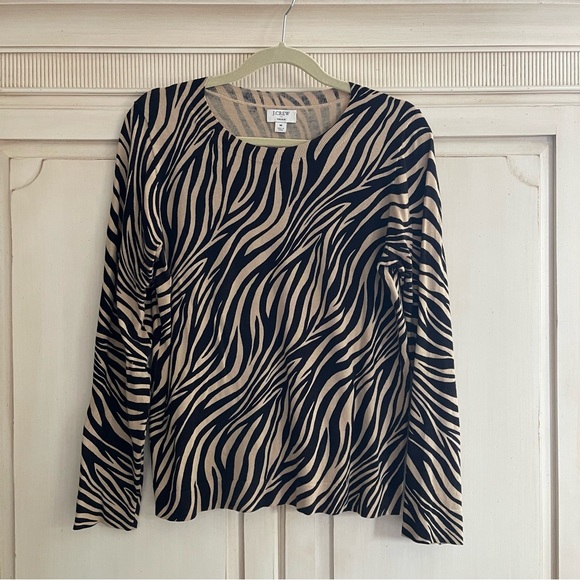J.CREW Black Tan Zebra Teddie Cotton Sweater Size M Long Sleeve Animal Print - Picture 1 of 5